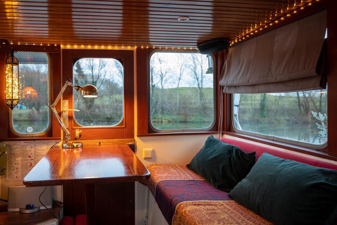 Bed and Breakfast Bateau Peniche Au Coeur De Lille Zewnętrze zdjęcie